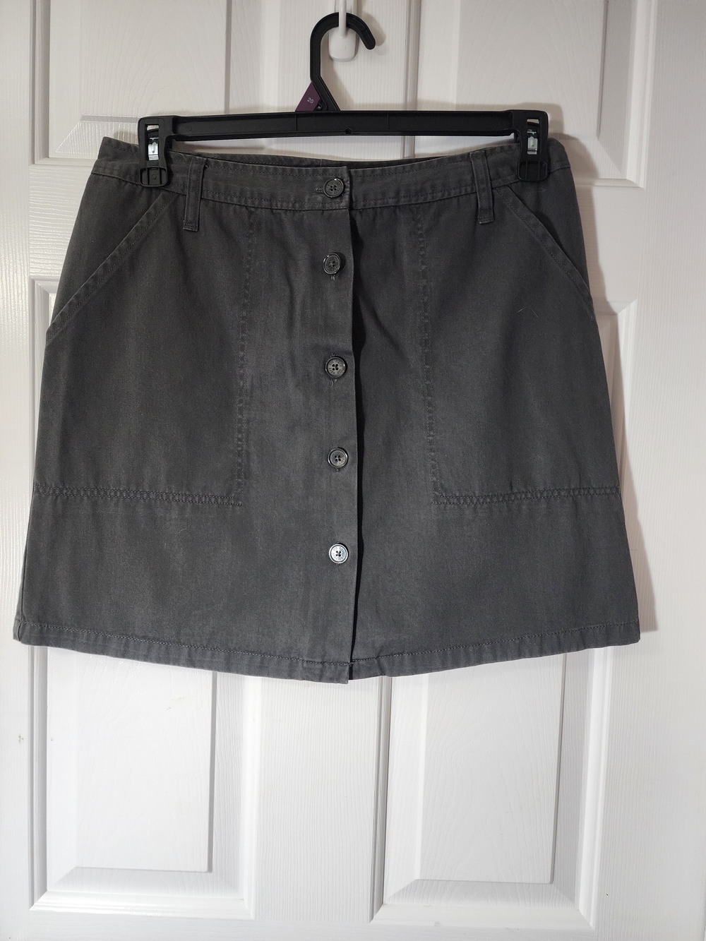 Old Navy Gray Button-Front Mini Skirt